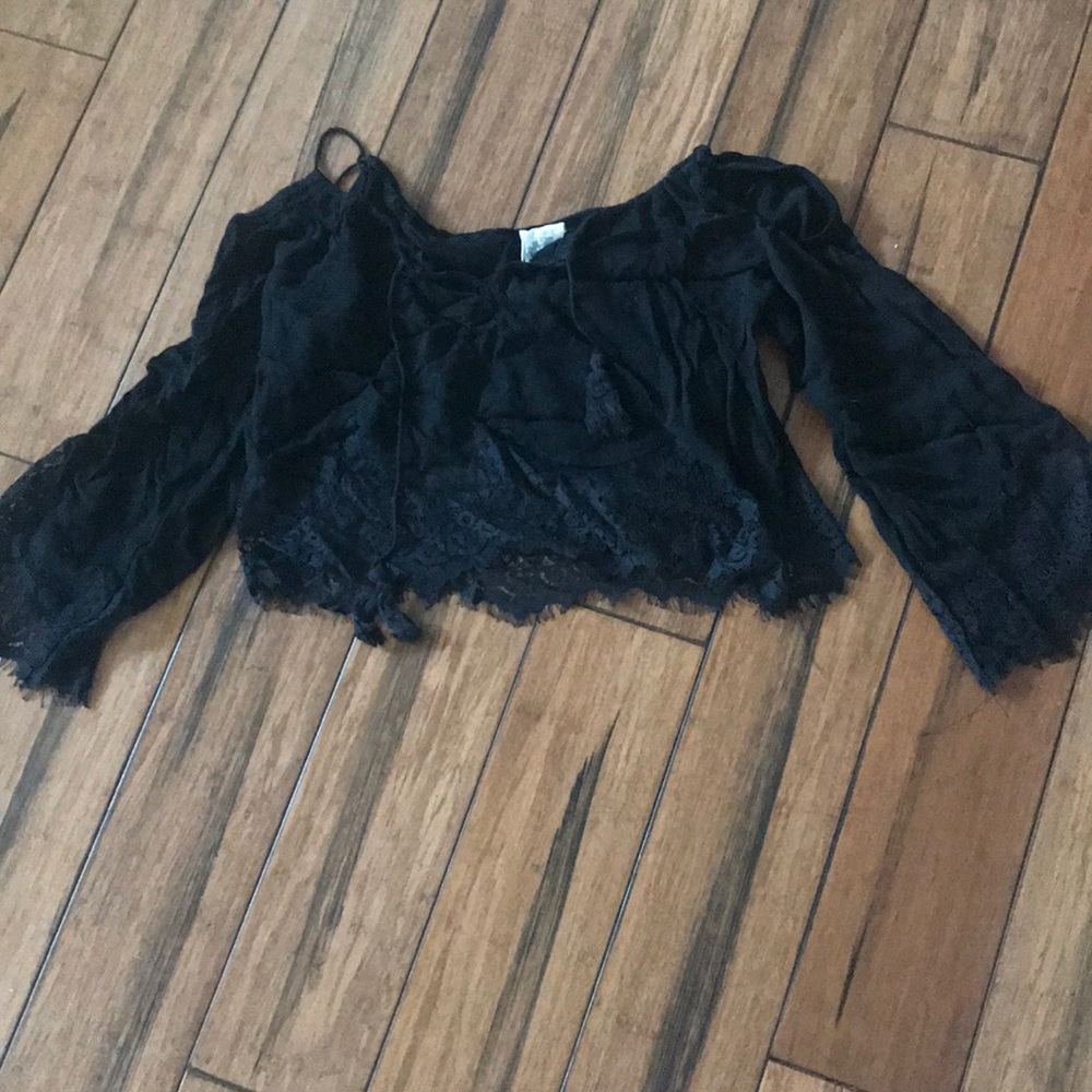 Adorable black blouse